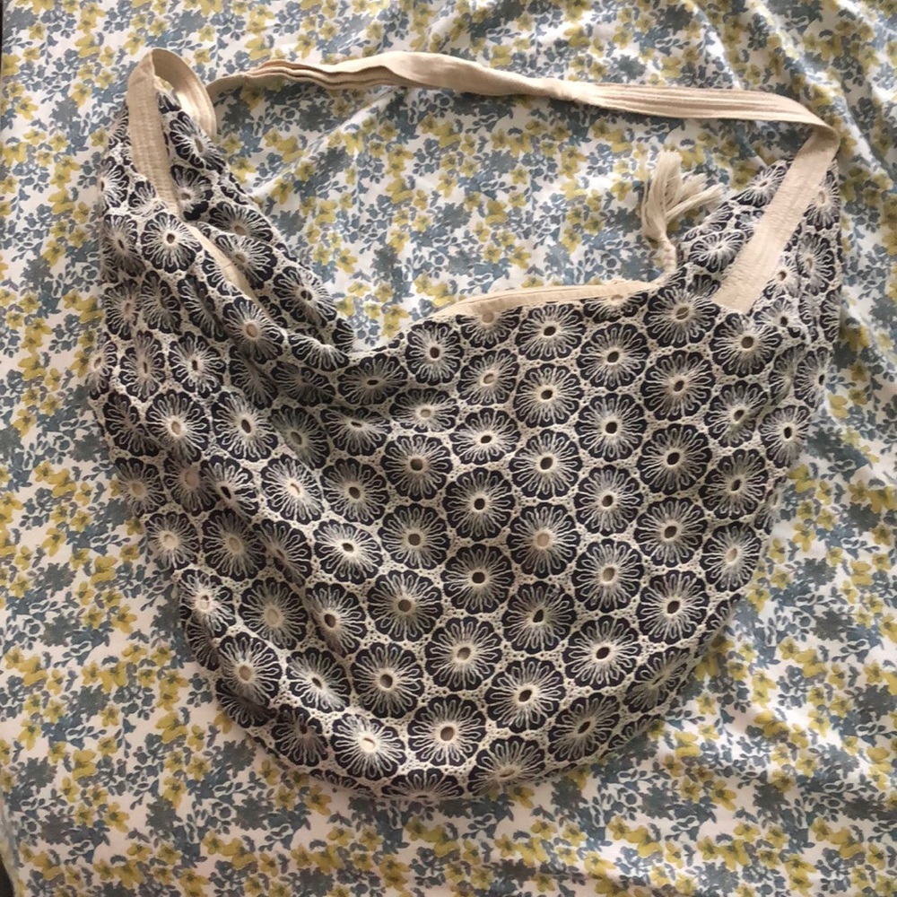 American eagle hobo bag